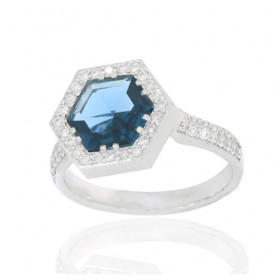 Bague or 18 carats, topaze blue London et diamant 0,39 carat