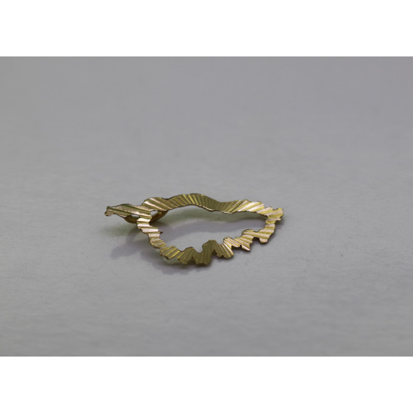 Pendentif en or 18 carats "corse" 22 x 10 mm