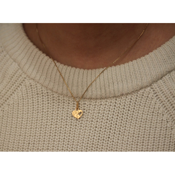 Pendentif en or jaune 18 carats "je t'aime"