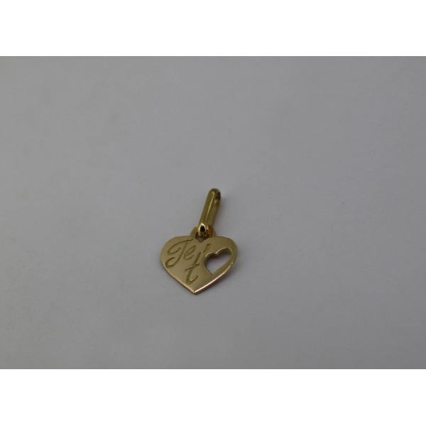 Pendentif en or 18 carats "je t'aime"