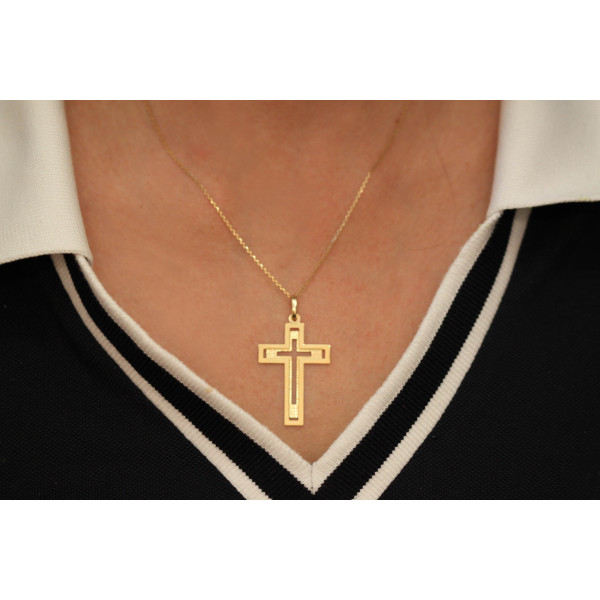 Pendentif croix en or jaune 18 carats