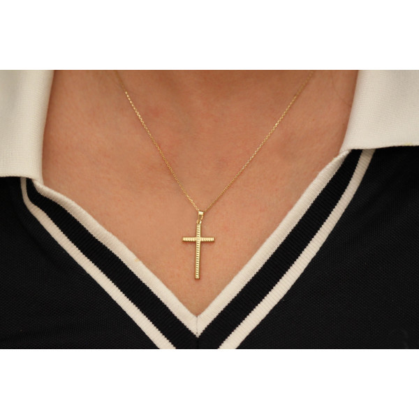 Pendentif croix  or jaune 18 carats