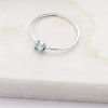 Bague or blanc 18 carats et aigue-marine 4 x3 mm