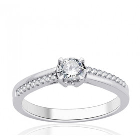 Bague solitaire diamant 0,39 carat et or 18 carats