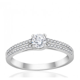 Bague solitaire diamant 0,50 carat et or blanc 18 carats