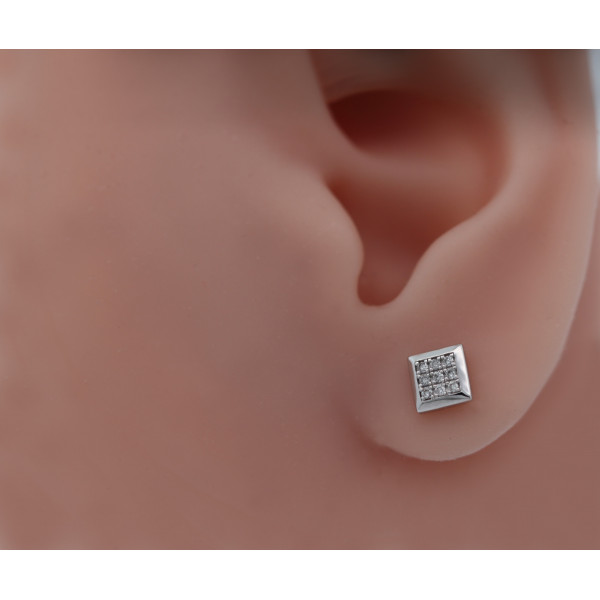 Boucle d'oreille diamant  0,08 carat et or blanc 18 carats pour homme