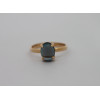 Bague or jaune 18 carats et topaze London blue 9 x 7 mm