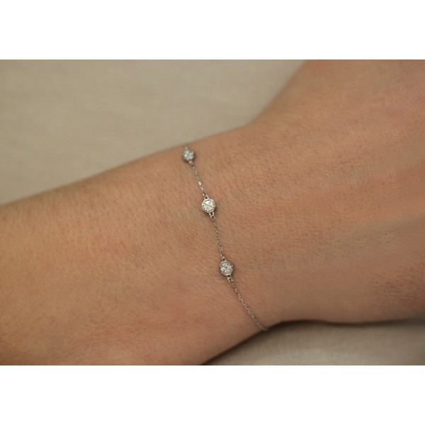 Bracelet diamants 0,08 carat et or blanc 18 carats