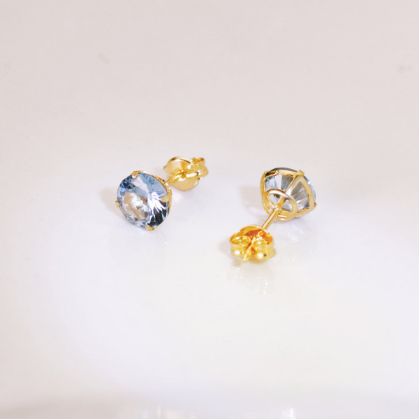 Boucles d'oreilles topaze 6 mm et or jaune 18 carats