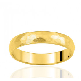 Alliance or jaune 18 carats martelé