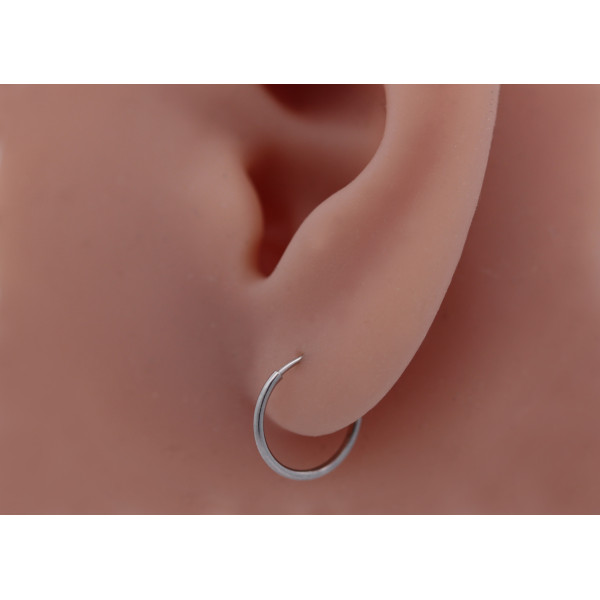 Boucles d'oreilles or blanc 18 carats créoles 12 mm pour enfant