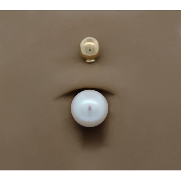 Piercing nombril or 18 carats et perle de culture