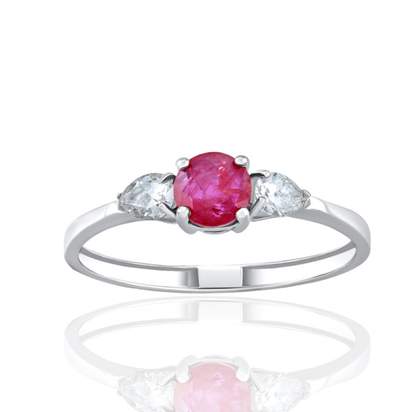 Bague diamant de synthèse 0,29 carat, rubis et or 18 carats