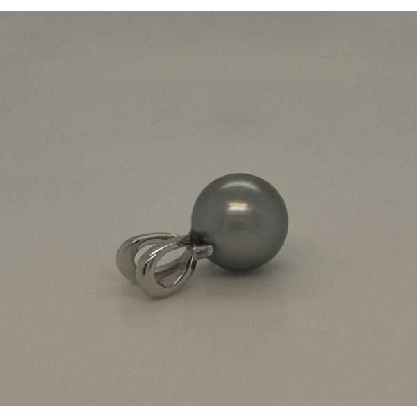 Pendentif or 18 carats et perle de Tahiti ronde 9/10 mm