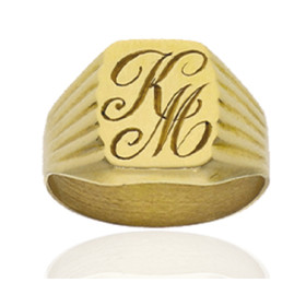 Chevalière or 18 carats avec gravure à la main