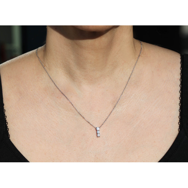 Collier diamant de synthèse 0,71 carat et or 9 ou 18 carats