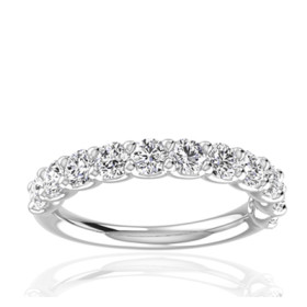 Alliance or blanc 18 carats et demi-tour diamants 1,10 carat