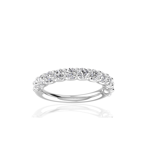Alliance or blanc 18 carats et demi-tour diamants 1,10 carat