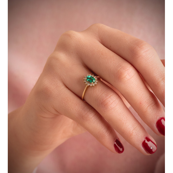 Bague diamant 0,14 carat, émeraude 0,39 carat et or jaune 18 carats