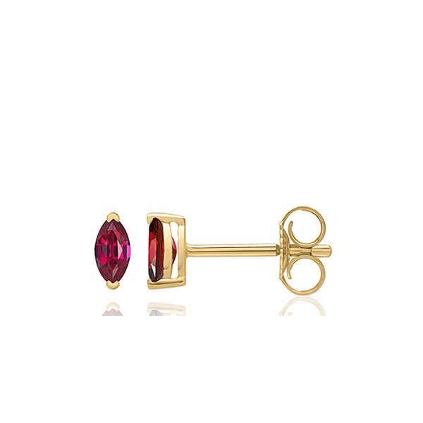 Boucles d'oreilles rubis 5 x 2,5 mm et or jaune 18 carats