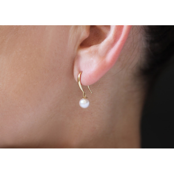 Boucles d'oreilles perle de culture 7/8 mm et or jaune 18 carat