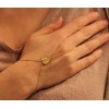 Chaine de main or 18 carats  "cœur plein strié" pour femmes