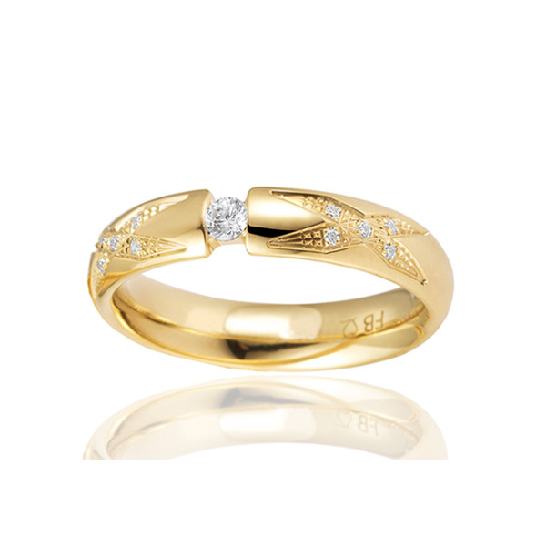 Alliance Breuning en or jaune 18 carats et diamants 0,13 carat pour femmes.