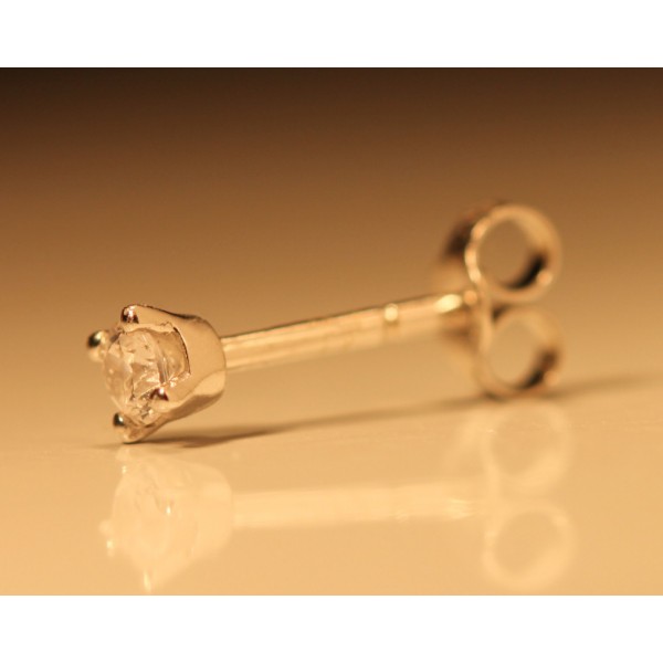 Clou d'oreille or blanc et diamant 0,08 carat pour homme.