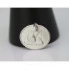 médaille ange en or blanc 18 carats ovale