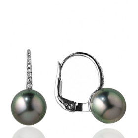 boucles d'oreilles or 18 carats, diamant et perles de Tahiti rondes 8/9 mm.