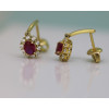 Boucles d'oreilles or jaune 18 carats, rubis 0,72 carat et diamant 0,30 carat
